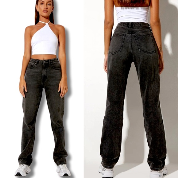 REVOLVE Denim - Revolve MOTEL 90s Straight Leg Jeans Sz. Small NWT